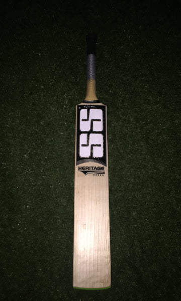 SS Heritage Cricket Bat (Jnr)
